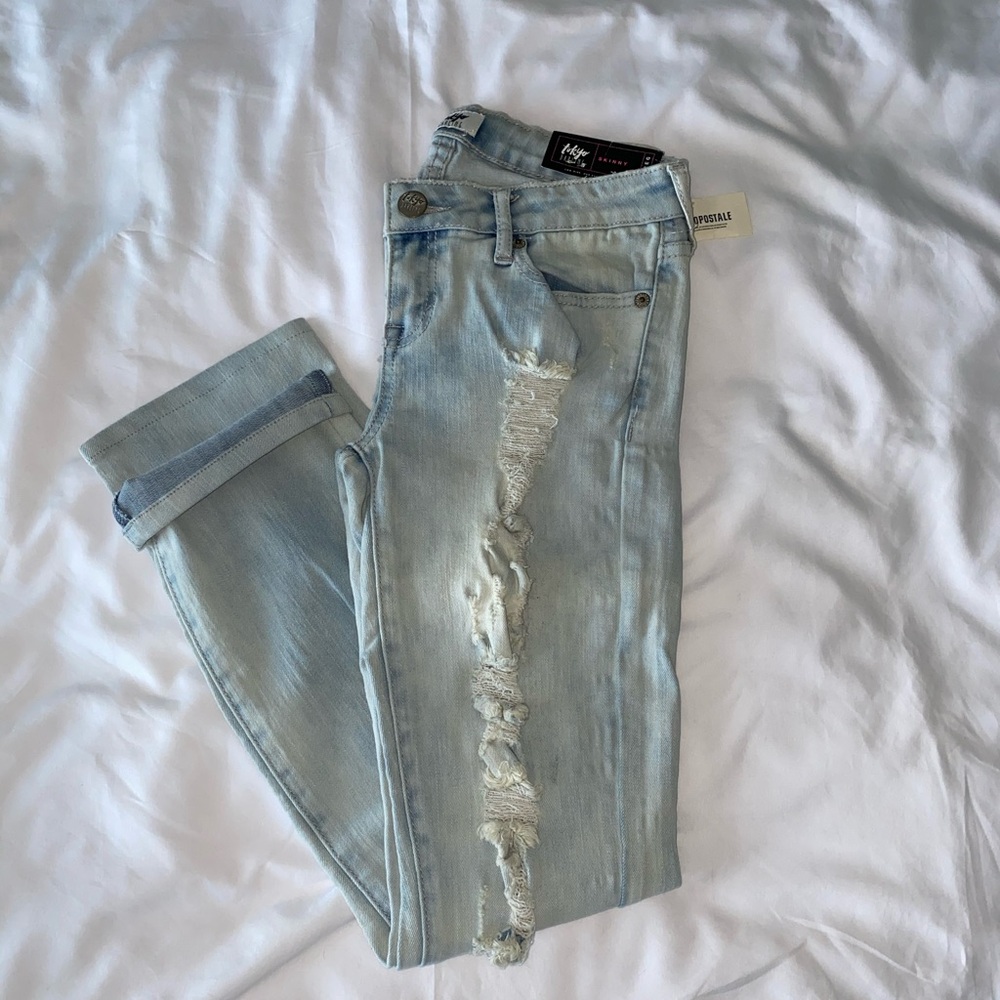 Light Wash Destroyed Skinny Jeans